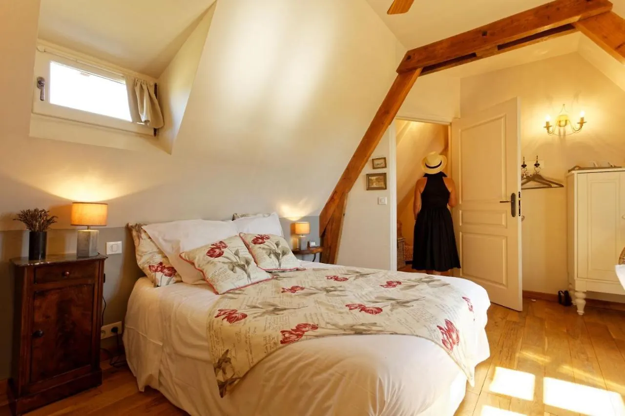La Bruyle - Chambre D'Hotes De Charme Saint-Michel-de-Bannieres 0*,  France
